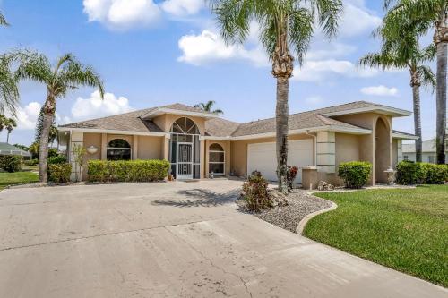 Four Mile Cove Paradise