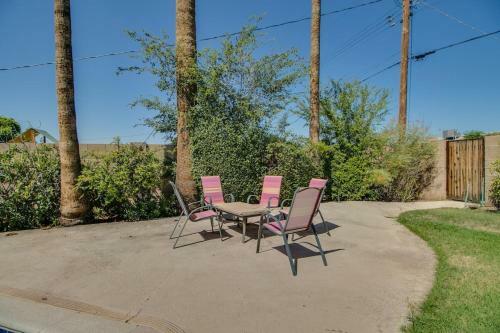 Mid-century Melrose 3bdrm Vintage Vibe With Pool