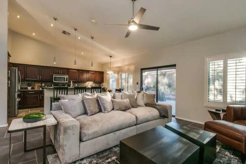 Luxury Scottsdale Paradise In Amazing Location