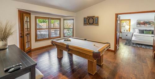 Entertainers Dream In Scottsdale Wpool And Games