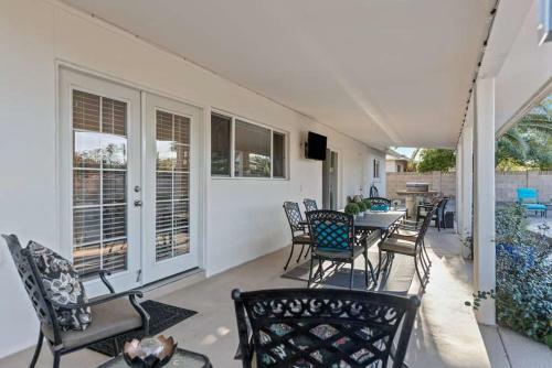 Relaxing Getaway Home Wserene Yard And Pool