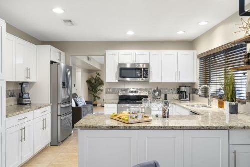 Entertainers Dream 4 Bdrm Htd Pool Games