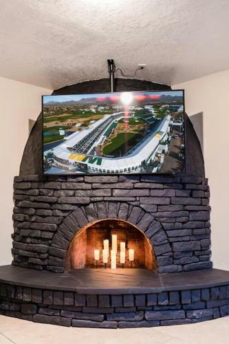 Entertainers Dream 4 Bdrm Htd Pool Games
