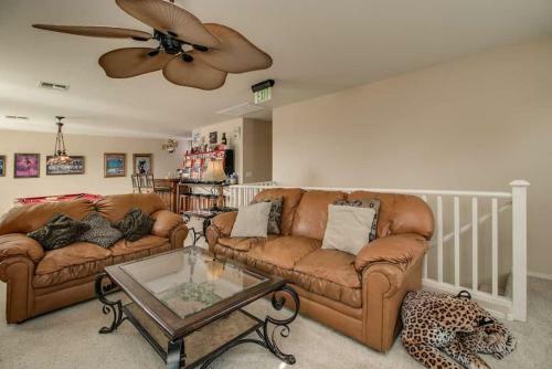 Beautiful Vacation Getaway Wgame Room & Views
