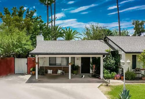 Charming 1-bdrm Guesthouse In Historic District