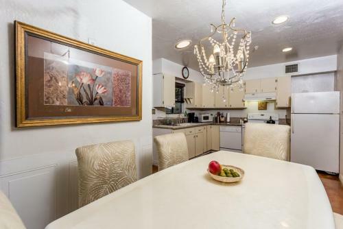 Private Bedroom # 2 In Great Location Wpool