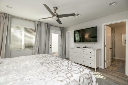 Modern Old Town Scottsdale Home Wdesigner Touch