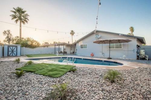 Modern Tempe Gem W Sparkling Pool And Game Room