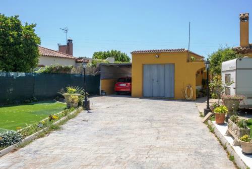 Chalet Con Piscina Privada, Jard�n Y Barbacoa