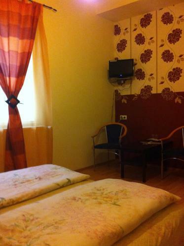 Hostal Op-art Etterem Es Panzio