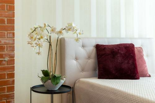 Apartamento Stylish Home With High Ceilings In Best Location!
