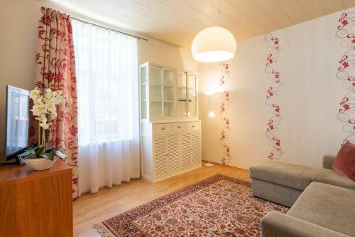 Apartamento Stylish Home With High Ceilings In Best Location!