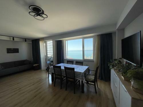 Enjoy Sea View At Fully Equipped 2 Br Apart