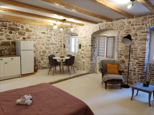 Zaira's Apartment Corfu Town