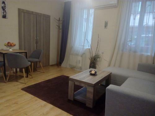 Apartment Charlie Chaplin
