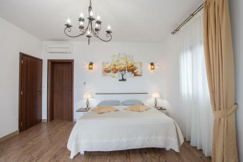 Villa Sunset Apartments