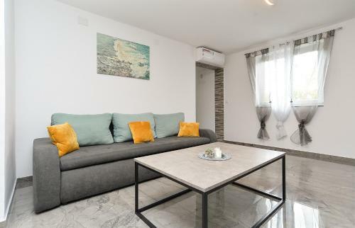 House Fazana 2154