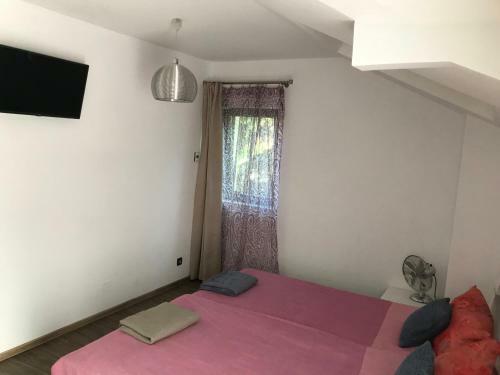 Andreea?s Cozy House For 5