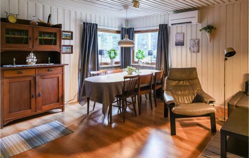 Stunning Home In Dalskog W/ Wifi And 2 Bedrooms