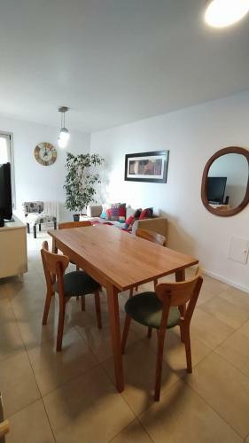 Apartamento Departamento Amoblado A Dos Cuadras De La Plaza