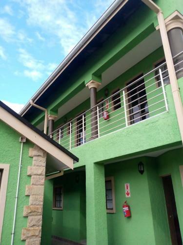 Hostal Lewatle Guest Lodge