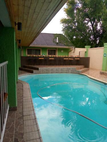 Hostal Lewatle Guest Lodge