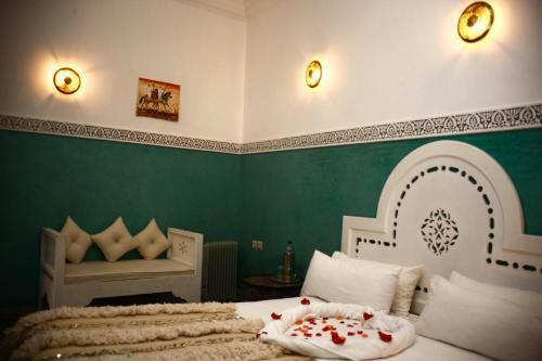 Riad Astra Damus Hotel