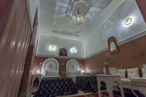 Riad Astra Damus Hotel