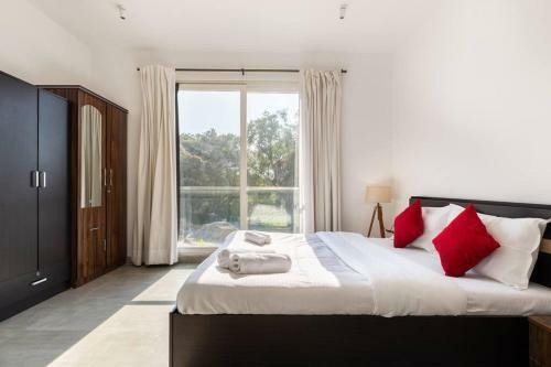 Apartamento 1br Calangute Nr Beach Pool Gym & Sunsets