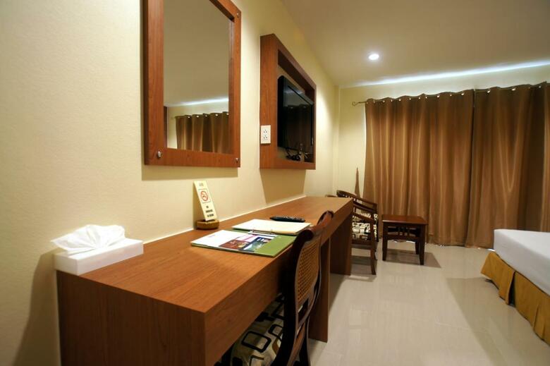 Hotel Khaolak Sunset Resort