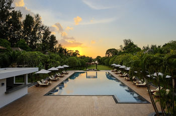 Hotel Layana Resort & Spa