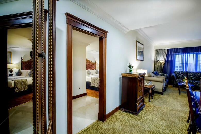Grand Excelsior Hotel - Bur Dubai