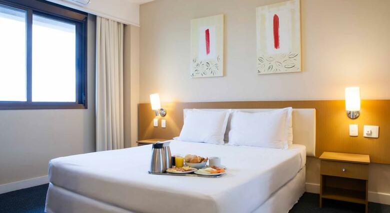 Hotel Intercity Premium Porto Alegre