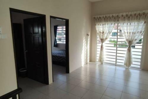 Ipoh-botani 4 Bed Rooms Corner House Home Stay