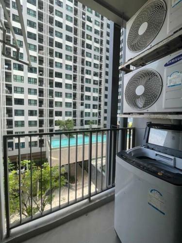 Apartamento Rooftop Infinity Swimming Pool Thebase Condo