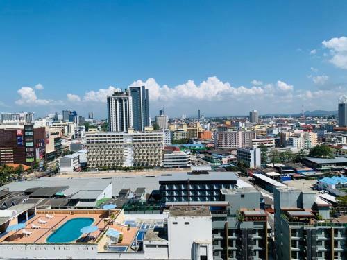 Apartamento The Base Central Pattaya