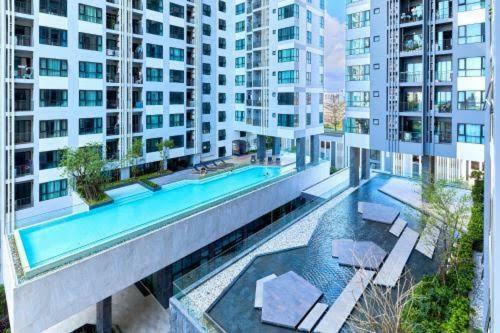 Apartamento The Base Central Pattaya