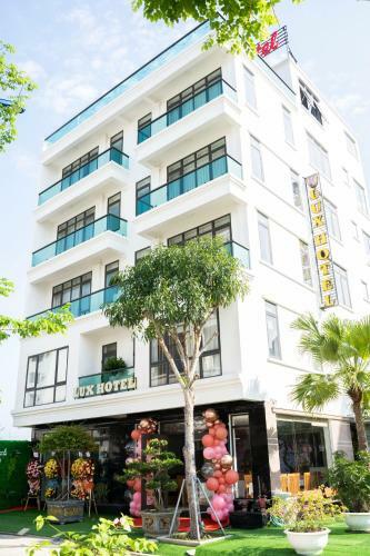 Lux Hotel Flc S?m S?n
