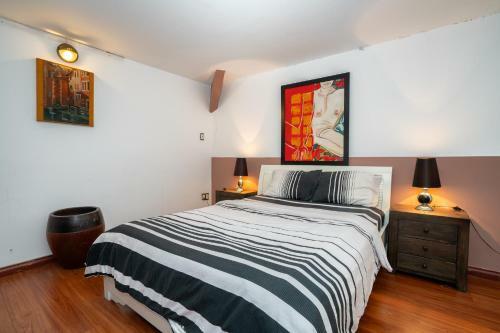 Apartamento French Colonial Home