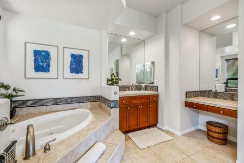 Modern Serenity Amazing Private Estate Private Pool Spa Amp Fire Pit