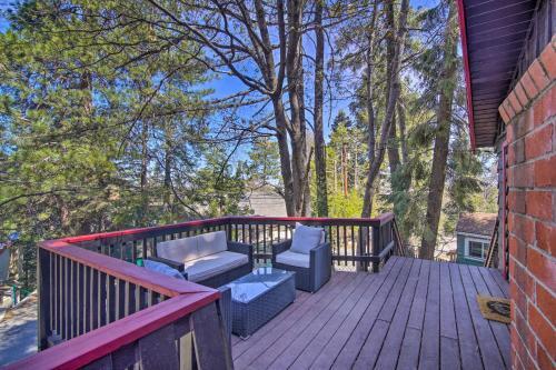Newly Renovated Lake Arrowhead Cabin With Deck!