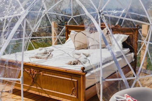 Adventurly Bubble-suite Mit 360 Grad Alpen-panorama
