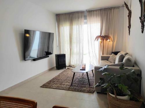 Apartamento Precioso �tico En Edificio Nuevo Juzgado