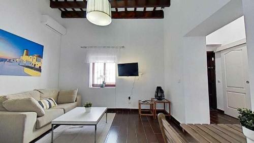 Casita Con Encanto En El Casco Antiguo