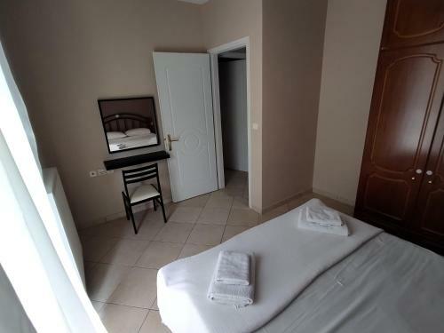 Philoxenia Apartments