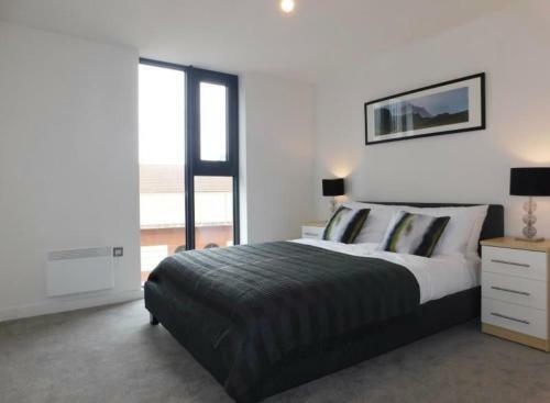 Impeccable Apartment In Birmingham City Centre