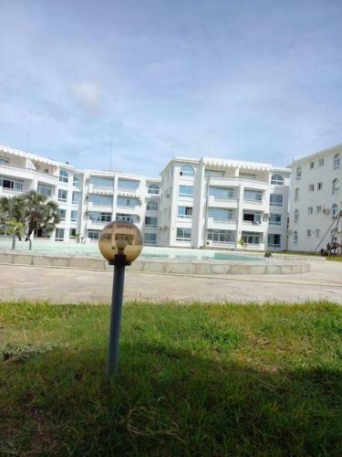 Apartamento Lovely 2-bedroom Condo With A Pool.