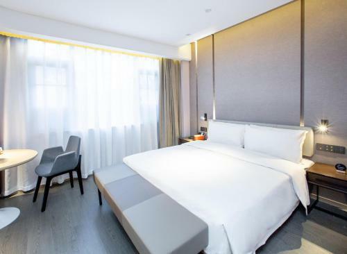 Atour Hotel Lhasa City Government