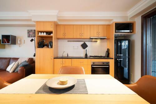 Apartamento 2 Royal Rest Quality Beds, 2 Bed West Perth- Parking