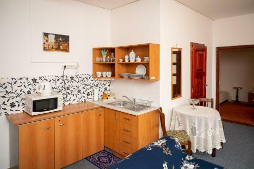 Apartm�n Kajka V Penzion Trsten�
